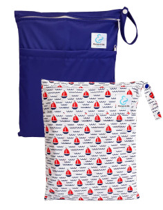 Set of 2 waterproof bags to store and carry the washable layers and baby swimsuit