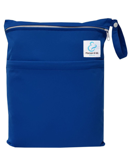 Waterproof bag for storing and carrying washable layers