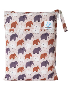 Waterproof washable layer bag for storing and carrying washable layers