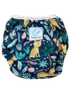 Washable and reusable swimsuit layer for baby