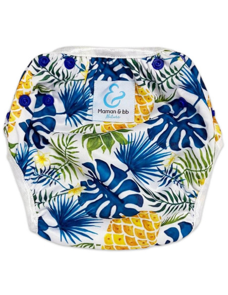 Washable and reusable swimsuit layer for baby