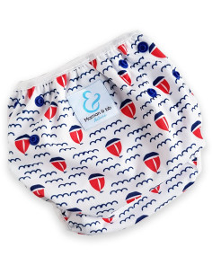 Washable and reusable swimsuit layer for baby
