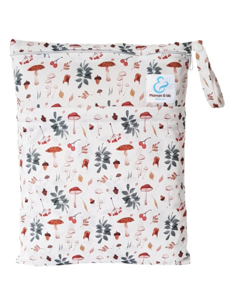 Waterproof bag for storing and carrying washable layers
