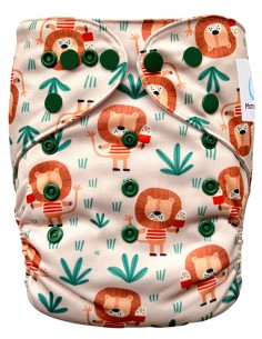 Baby washable layer while a motif Aaron the lion