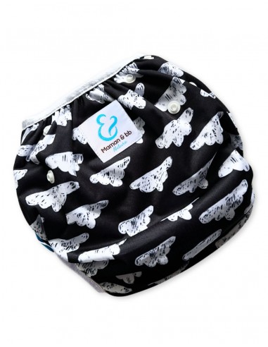 Washable and reusable swimsuit layer for baby