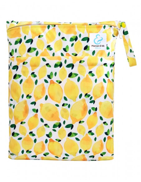 Impermeable bag for washable layers or swimsuit