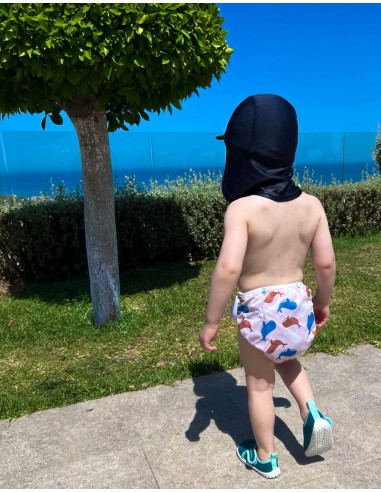 Washable and reusable swimsuit layer for baby