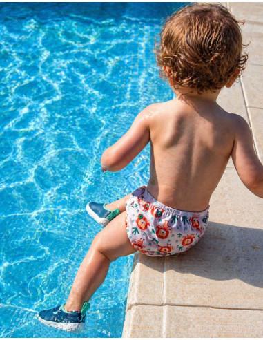 Washable and reusable swimsuit layer for baby