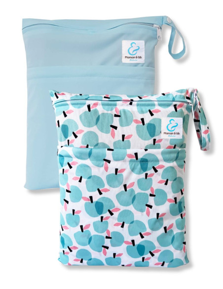 Set of 2 waterproof bags to store and carry the washable layers and baby swimsuit
