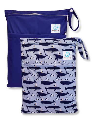 Set of 2 waterproof bags to store and carry the washable layers and baby swimsuit