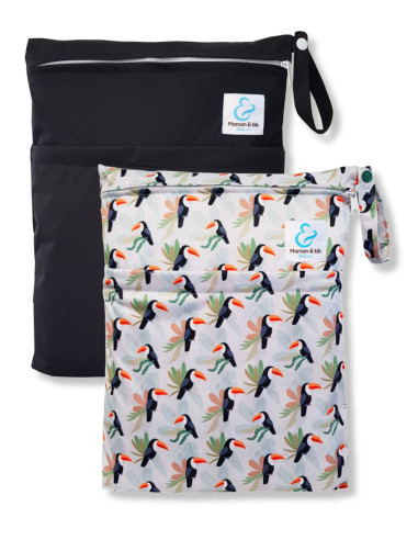 Set of 2 waterproof bags to store and carry the washable layers and baby swimsuit