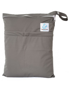 Waterproof bag for storing and carrying washable layers