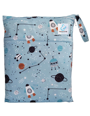 Impermeable bag for washable layers or swimsuit