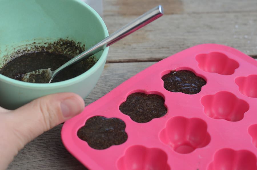 DIY galets marc de café canalisations