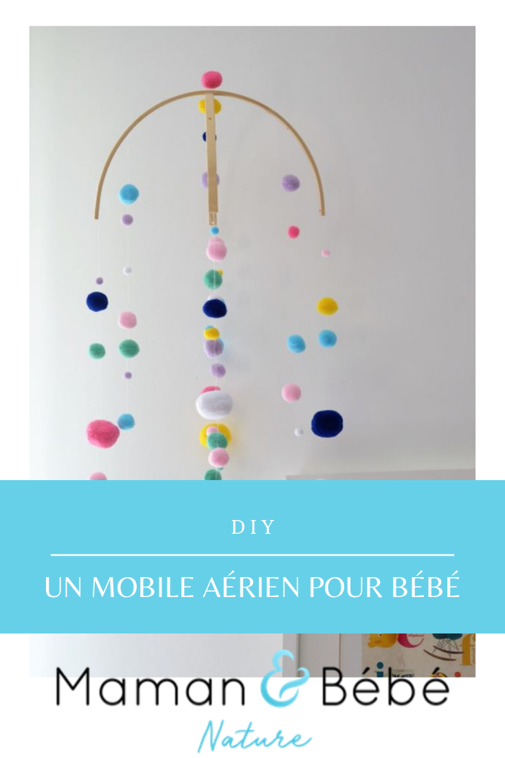 DIY mobile pompons bébé